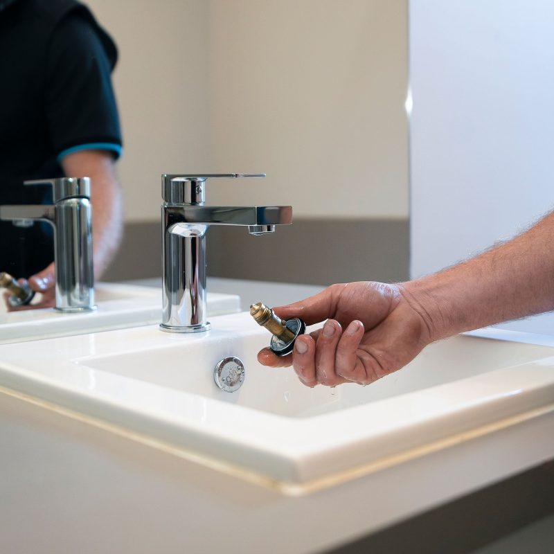 emergency plumbing services Cranbourne